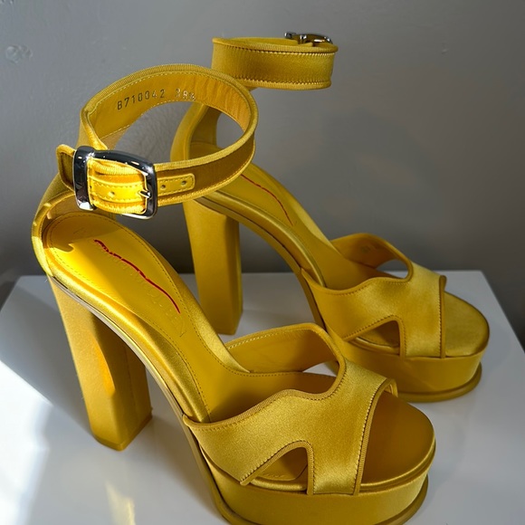 Alexander McQueen Satin Platform Ankle Strap Sandal - Picture 7 of 16